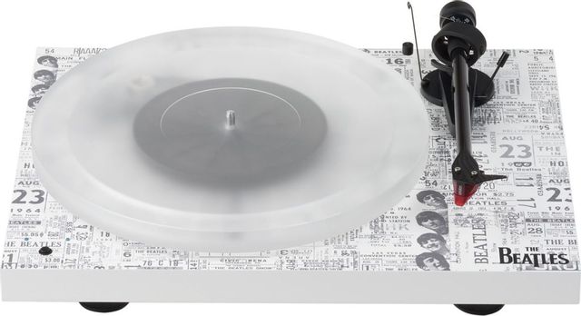Pro-Ject The Beatles 1964 White Turntable 1