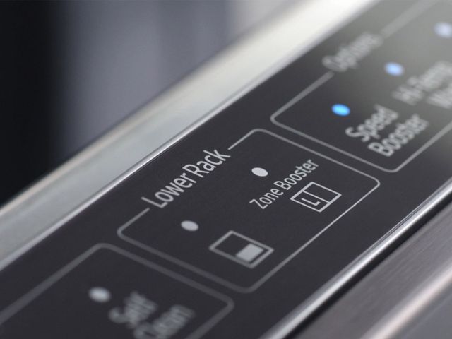 Samsung 24" Fingerprint Resistant Black Stainless Steel Top Control Built in Dishwasher 5