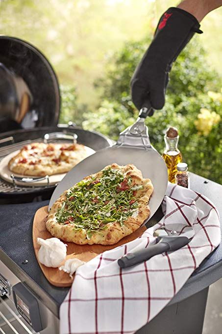 Weber Grills® Pizza Paddle 2