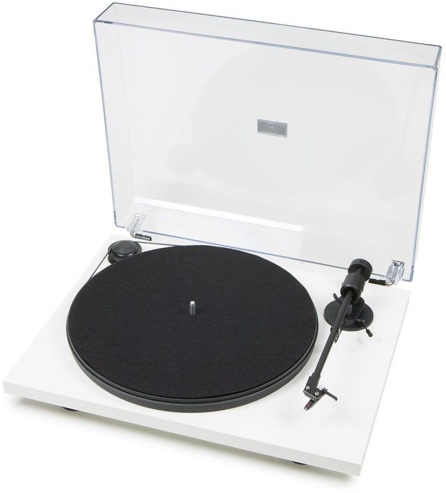 Pro-Ject Matte Black Audiophile Plug and Play Turntable 1
