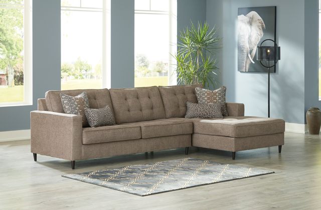 Signature Design by Ashley® Flintshire 2-Piece Auburn Sectional with Chaise 1