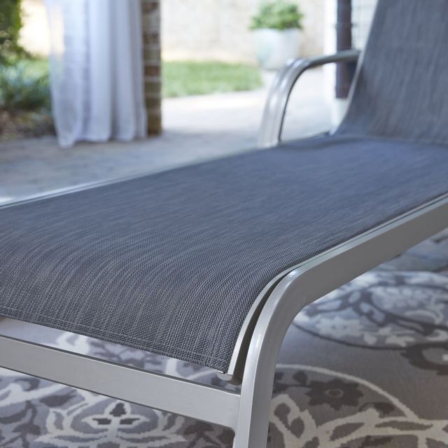 homestyles® Captiva Gray Outdoor Chaise Lounge-3