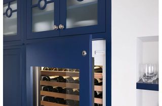 Sub-Zero® Integrated Wine Storage Door Lock Kit