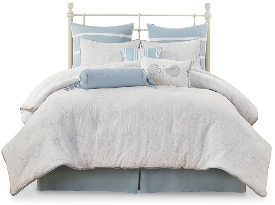 white beachy comforter