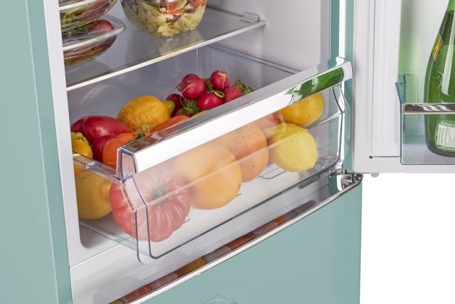 Unique® Appliances Classic Retro 9.0 Cu. Ft. Ocean Mist Turquoise Counter Depth Freestanding Bottom Freezer Refrigerator 9