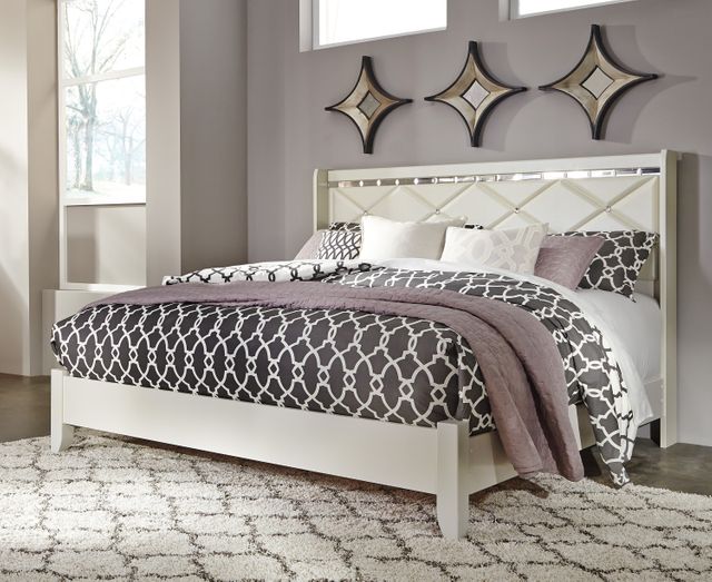 Signature Design by Ashley® Dreamur Champagne King Panel Bed 5