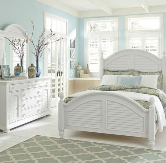 Liberty Summer House l 3-Piece Oyster White Queen Poster Bedroom Set 9