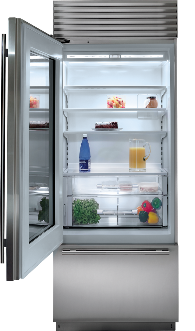 Sub-Zero® 17.3 Cu. Ft. Overlay Built In Bottom Freezer Refrigerator 7
