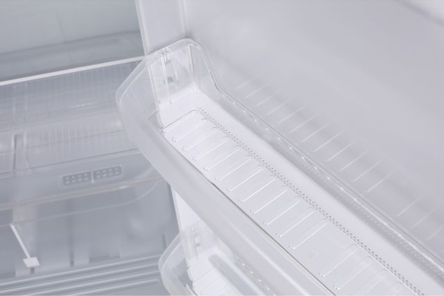 Epic® 14.8 Cu. Ft. White Top Freezer Refrigerator 6