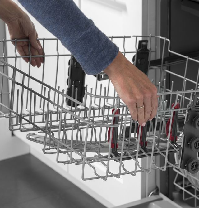 GE® 24" Stainless Steel Built-In Dishwasher 18