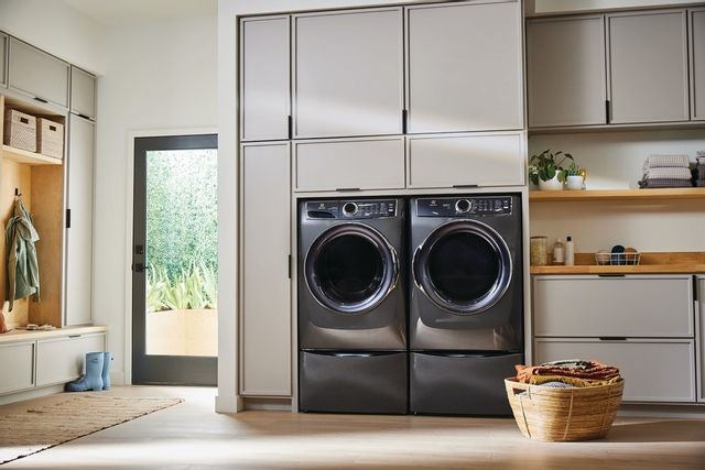 Electrolux 4.5 Cu. Ft. White Front Load Washer 19