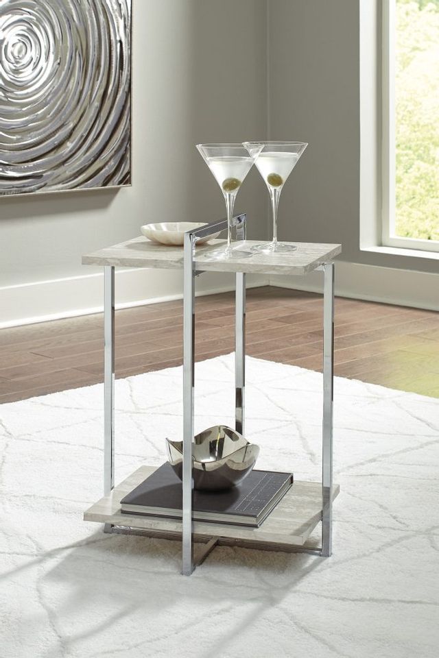 Signature Design by Ashley® Bodalli Off White Chairside End Table 4