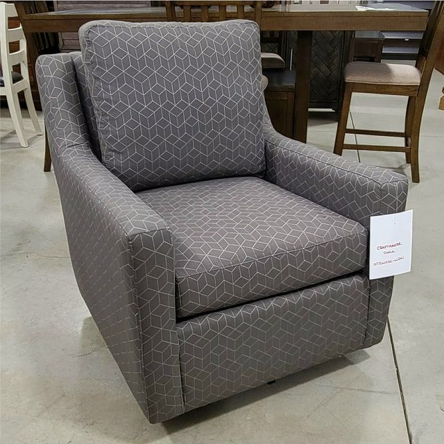 Craftmaster Furniture Swivel Chair 