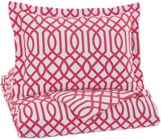 Signature Design by Ashley® Loomis Fuchsia 2-Piece Twin Comforter Set