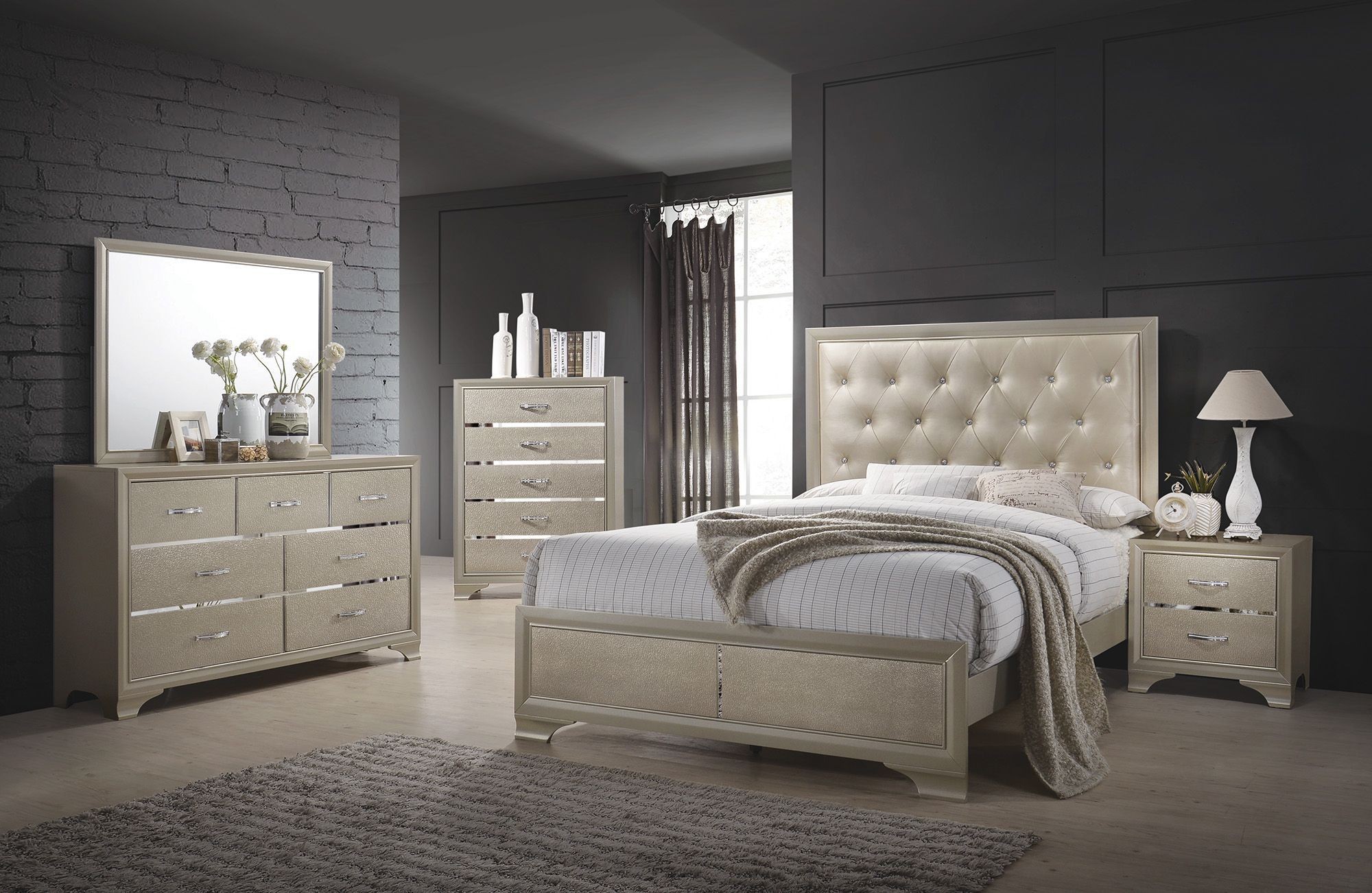 Coaster Beaumont 5 Piece Champagne Eastern King Bedroom Set