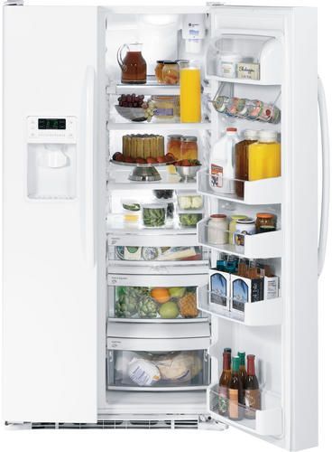 GE&reg; ENERGY STAR&reg; 29.1 Side-by-Side Refrigerator with Integrated Dispenser