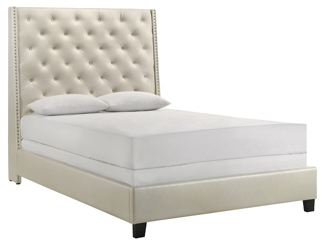 Crown mark upholstered store panel bed