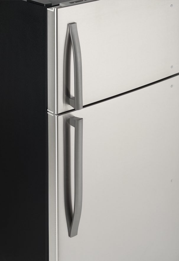 Réfrigérateur à congélateur supérieur de 18,0 pi³ - Acier Inox, 201340 1