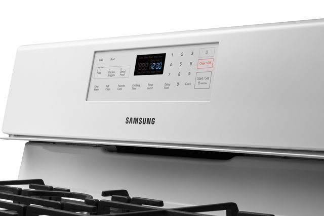 Samsung 30" White Free Standing Gas Range 7