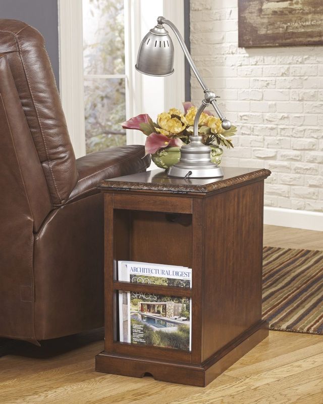 Signature Design by Ashley® Laflorn Dark Brown Chairside End Table 10