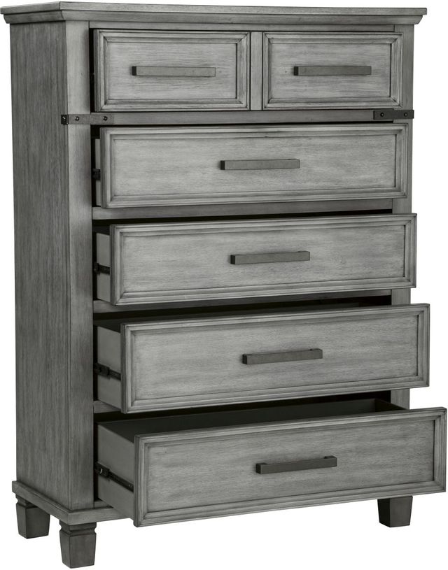 Signature Design by Ashley® Russelyn Light Gray Chest of Drawers 1