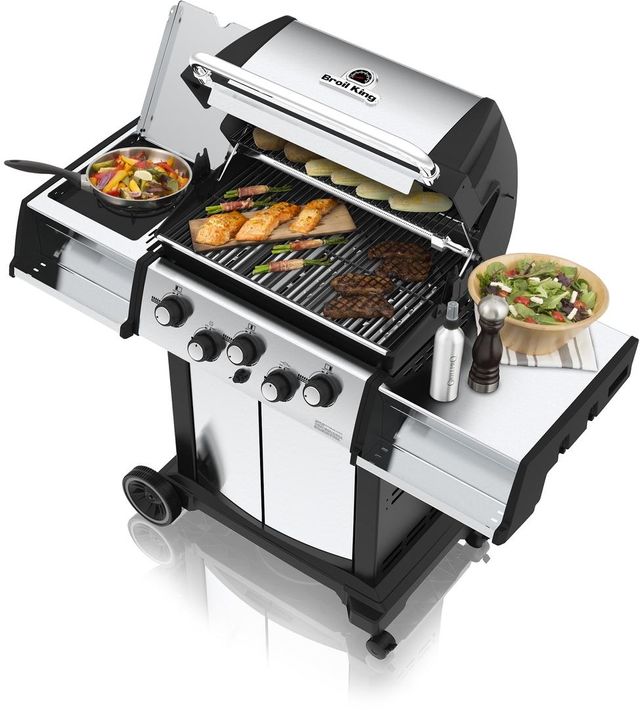 Broil King® Signet™ 390 Black with Stainless Steel Free Standing Grill 4
