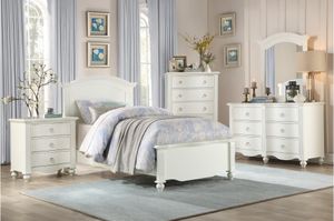 Homelegance® Meghan 5-Piece White Twin Panel Bedroom Set