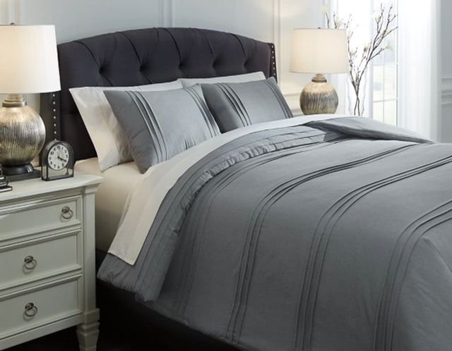 Signature Design by Ashley® Mattias Gray Queen Comforter Set-2