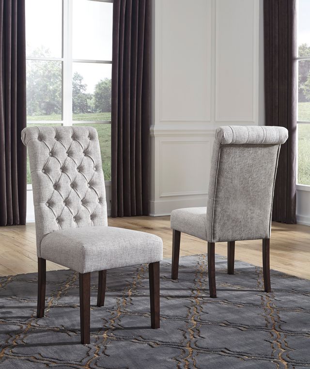 Signature Design by Ashley® Adinton Gray Dining Upholstered Side Chair 5