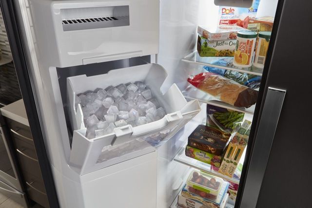 36-inch Wide Side-by-Side Refrigerator - 28 cu. ft. 8