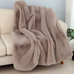 Furniture of America® Caparica Blush Throw Blanket