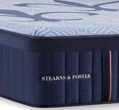 Stearns & Foster® Lux Hybrid Plush Tight Top Queen Mattress-1
