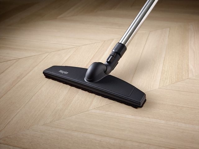 Miele Vacuum SBB400-3 Parquet Twister XL Black Floorhead 2