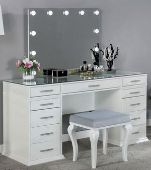 Furniture of America® Valentina Light Gray and Luminous White Vanity Set