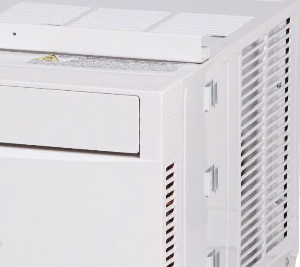 Danby® 12,000 BTU's White Window Mount Air Conditioner 2