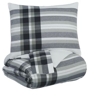 Mill Street® Stayner 3-Piece Black/Gray Queen Comforter Set