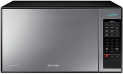 Samsung 1.4 Cu. Ft. Silver Free Standing Microwave