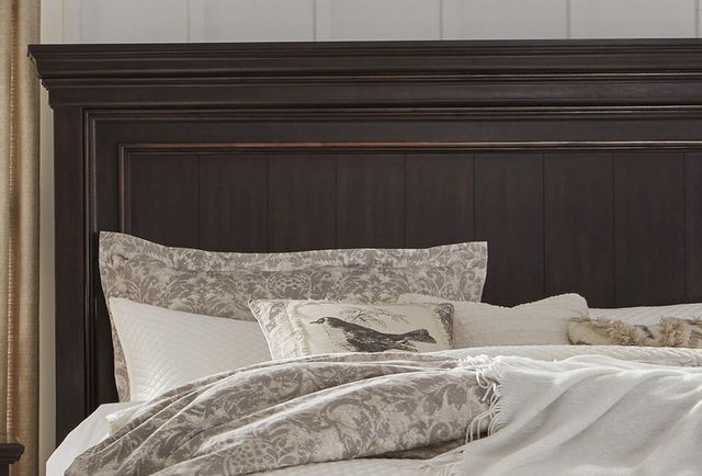 Tête de lit à panneaux grand grand Brynhurst, brun, Signature Design by Ashley® 1