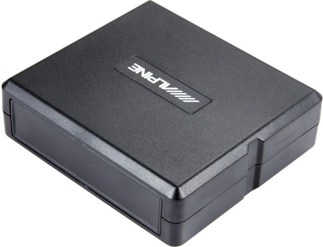 Alpine® Bose® Sound System Interface 1