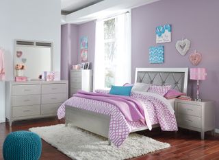 Signature Design by Ashley® Olivet Silver 3 Piece Silver Full Bedroom Set