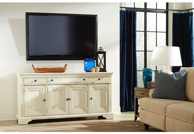 Klaussner® Trisha Yearwood Prizefighter Entertainment Console-2