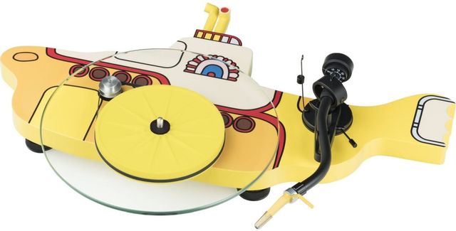 Pro-Ject The Beatles Yellow Submarine Turntable 0