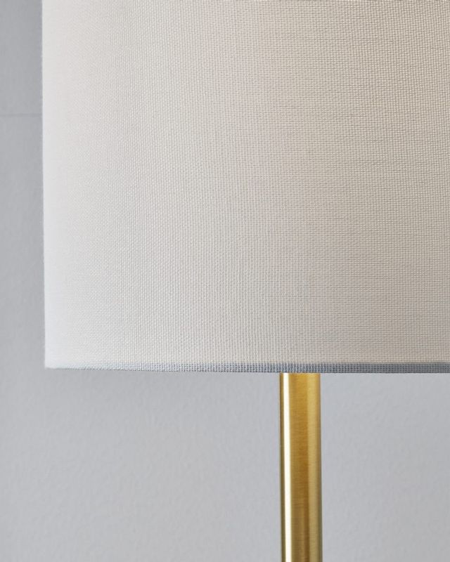Signature Design by Ashley® Maywick White/Brass Finish Desk Lamp 2