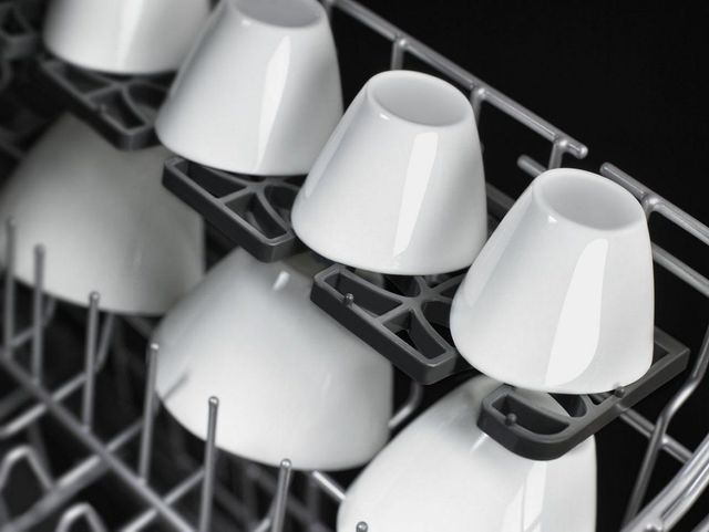 KitchenAid® 24" White Built In Dishwasher 6