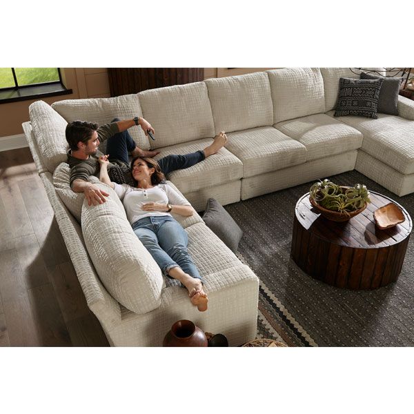 Best Home Furnishings® Dovely Sectional 8