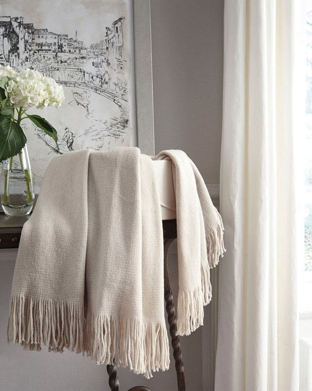 Signature Design by Ashley® Haiden Ivory/Taupe Throw-1