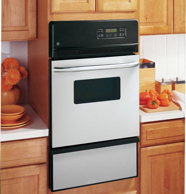 GE 24" Stainless Steel Built-In Single Gas Wall Oven 4