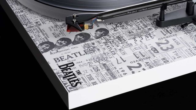 Pro-Ject The Beatles 1964 White Turntable 5