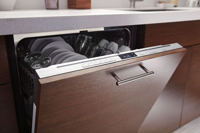 Maytag® 24" Panel-Ready Built In Quiet Dishwasher with Stainless Steel Tub 5
