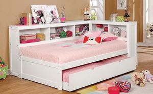 Furniture of America® Frankie White Full Youth Daybed with Trundle